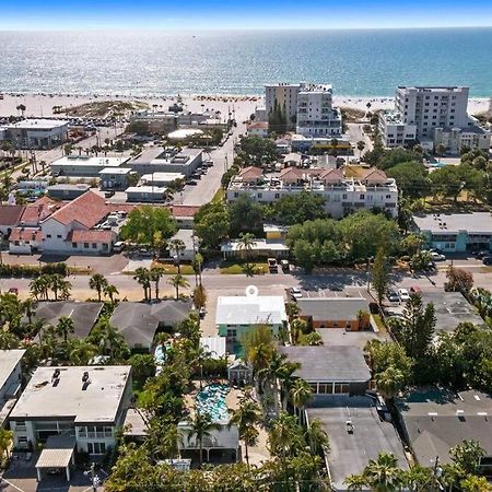 7 Bedroom 5 Bath Home With Cottage On Clearwater Beach! Luaran gambar