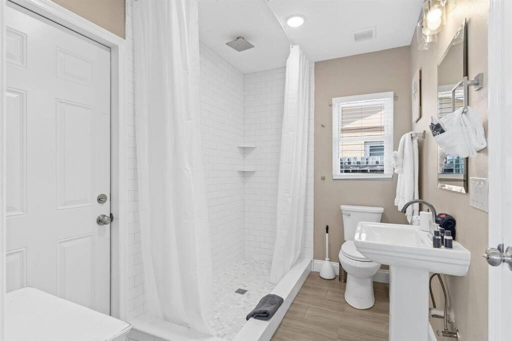 7 Bedroom 5 Bath Home With Cottage On Clearwater Beach! Luaran gambar