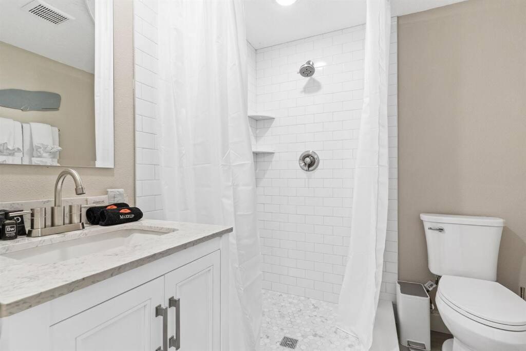 7 Bedroom 5 Bath Home With Cottage On Clearwater Beach! Luaran gambar
