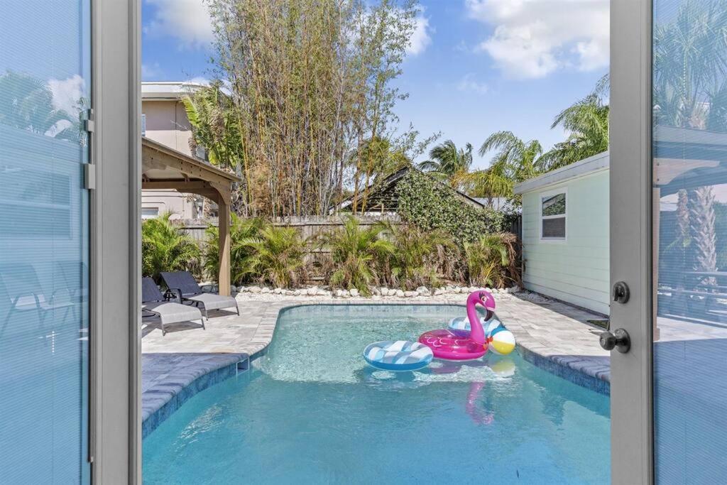 7 Bedroom 5 Bath Home With Cottage On Clearwater Beach! Luaran gambar