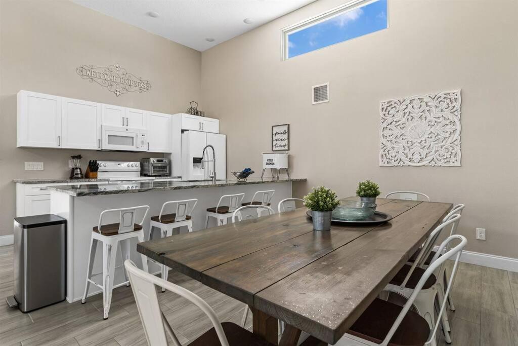 7 Bedroom 5 Bath Home With Cottage On Clearwater Beach! Luaran gambar