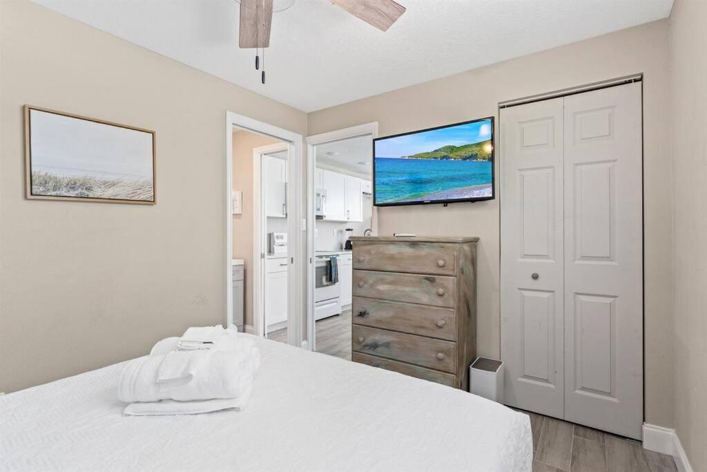 7 Bedroom 5 Bath Home With Cottage On Clearwater Beach! Luaran gambar
