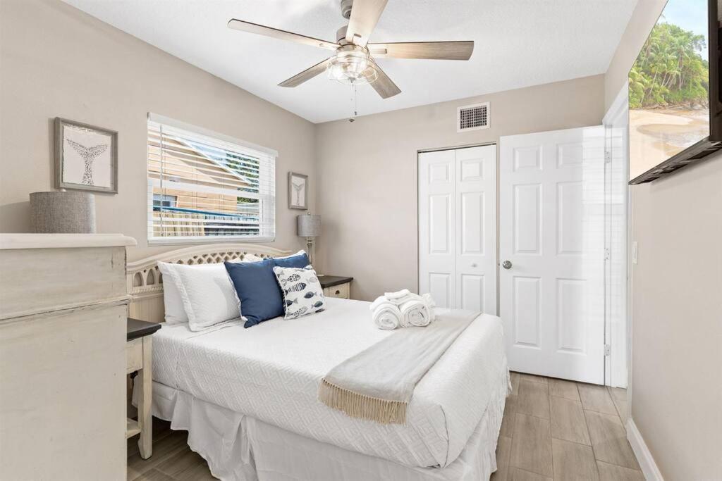 7 Bedroom 5 Bath Home With Cottage On Clearwater Beach! Luaran gambar