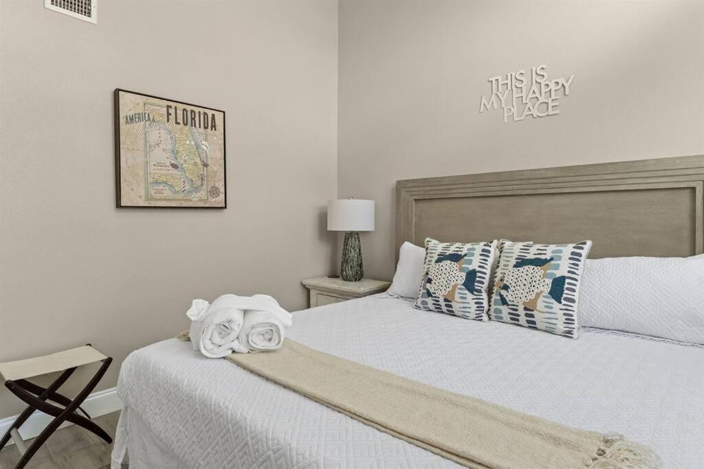 7 Bedroom 5 Bath Home With Cottage On Clearwater Beach! Luaran gambar